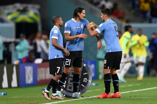 Uruguay, Suarez scrive a Cavani dopo l’addio del Matador alla Nazionale- immagine 4
