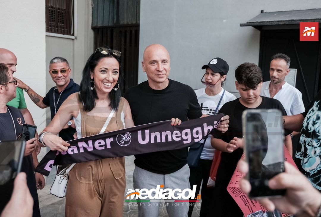 FOTO PALERMO, Mister Corini incontra i tifosi rosanero al ‘Renzo Barbera’ (Gallery) - immagine 4