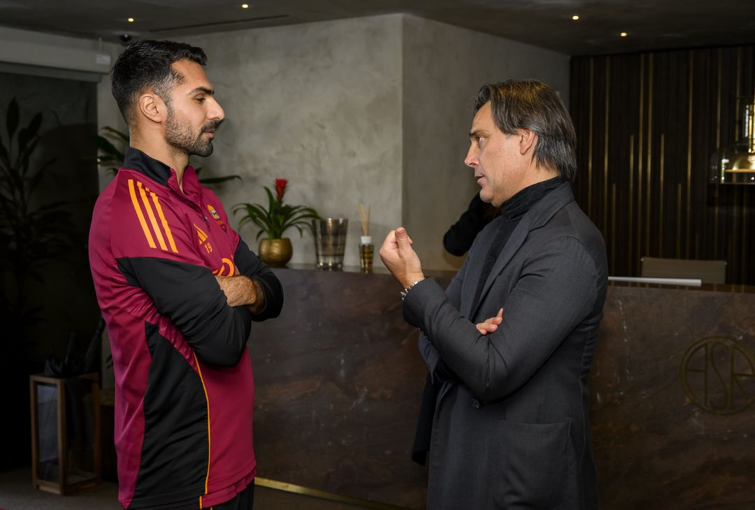 Trigoria, l’allenamento a -2 dal Panathinaikos e la visita di Montella – FOTO GALLERY - immagine 20