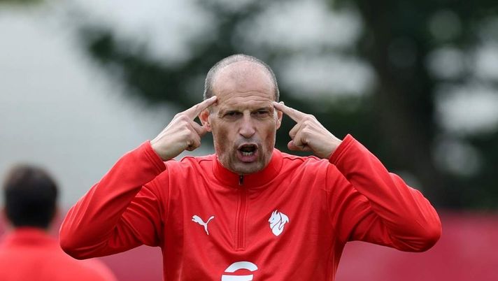 Milan-Napoli, probabili formazioni: Nkunku insidia Gimenez. Due dubbi per Allegri