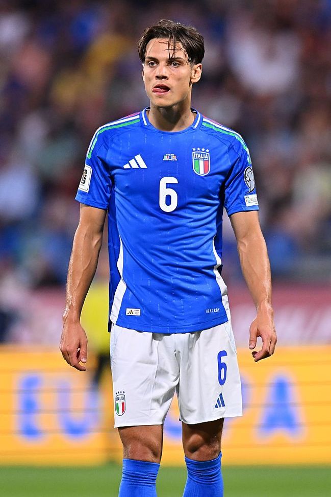 REGGIO NELL'EMILIA, ITALY - JUNE 9: Samuele Ricci of Italy during the FIFA 2026 Qualifier between Italy and Moldova at Mapei Stadium - Citta' del Tricolore on June 09, 2025 in Reggio nell'Emilia, Italy. (Photo by Alessandro Sabattini/Getty Images) Con l’arrivo di Ricci, si apre un nuovo ciclo: sarà il Milan degli italiani?- immagine 2