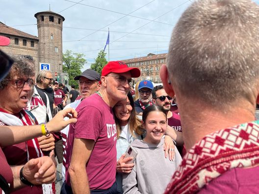 4 maggio, rivivi il Live: la marcia del popolo granata e la cerimonia a Superga- immagine 10