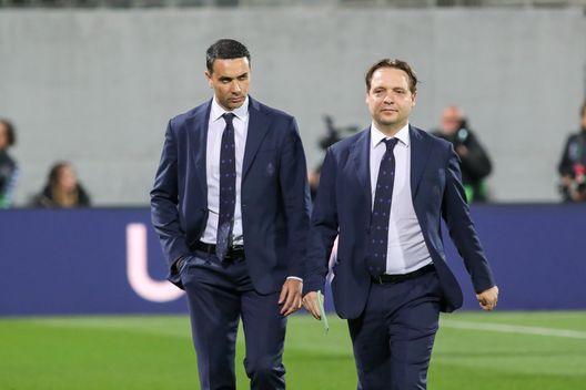 GERMOGLI PH: 8 MAGGIO 2025 FIRENZE STADIO ARTEMIO FRANCHI SEMIFINALE DI CONFERENCE LEAGUE FIORENTINA VS BETIS NELLA FOTO PALLADINO Poesio riflette: “Forse non fare l’Europa non è poi così male. Guardate il Napoli”- immagine 2