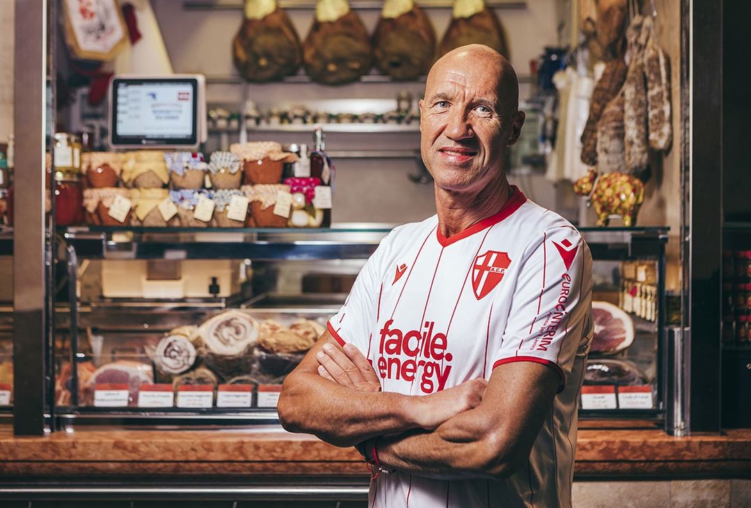 La maglia Home del Calcio Padova 2023/24 - immagine 3