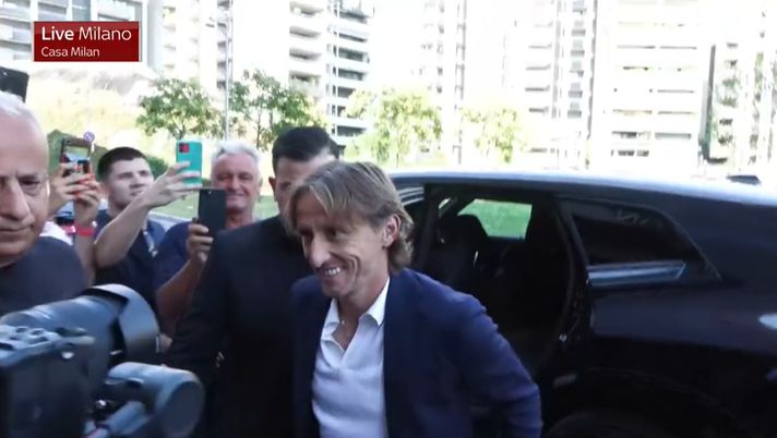Modric: “Felice di essere al Milan, mi aspettano grandi sfide e…” - immagine 1