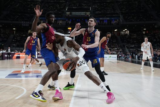 Il Real Madrid fa due su due e vince il Clásico contro il Barcellona 96-91- immagine 4