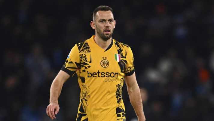 Inter, escluse lesioni al ginocchio per De Vrij: l’esito dei controlli e cosa filtra per l’Atalanta - immagine 1