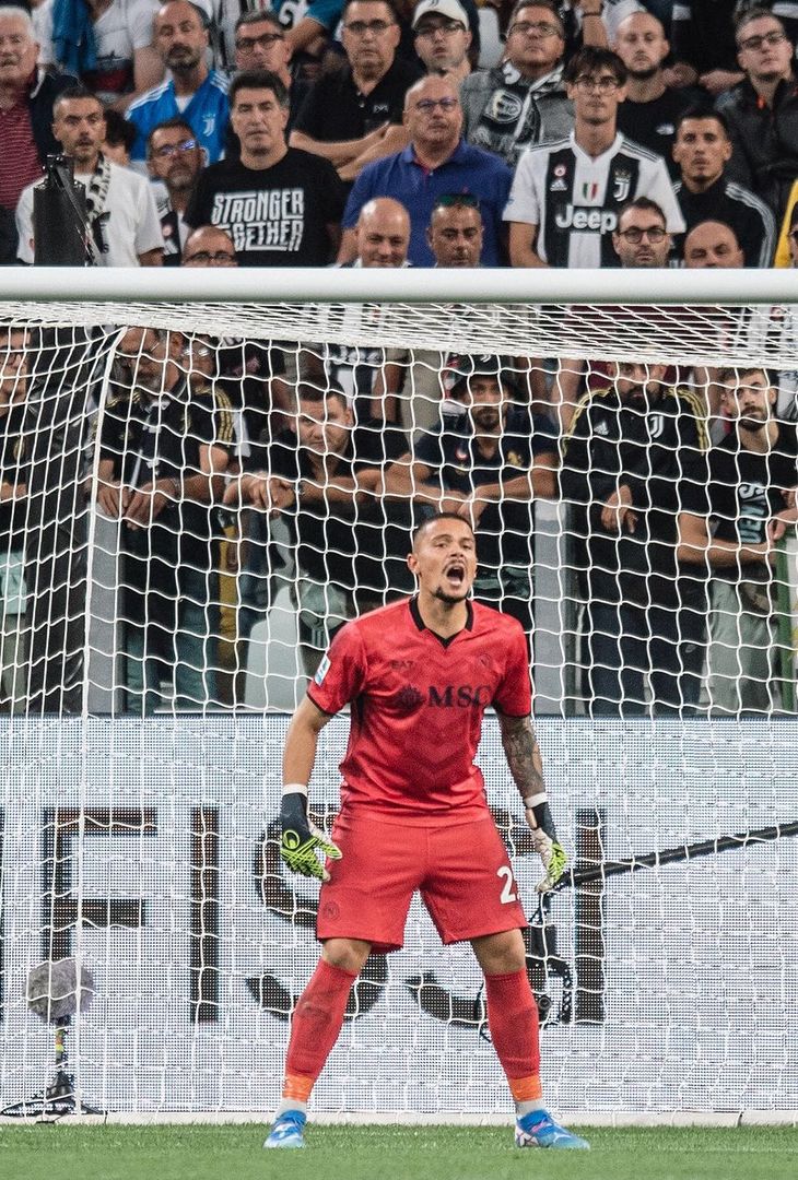 GALLERY Il Napoli blinda la porta: il debutto di Caprile allo Juventus Stadium! - immagine 3