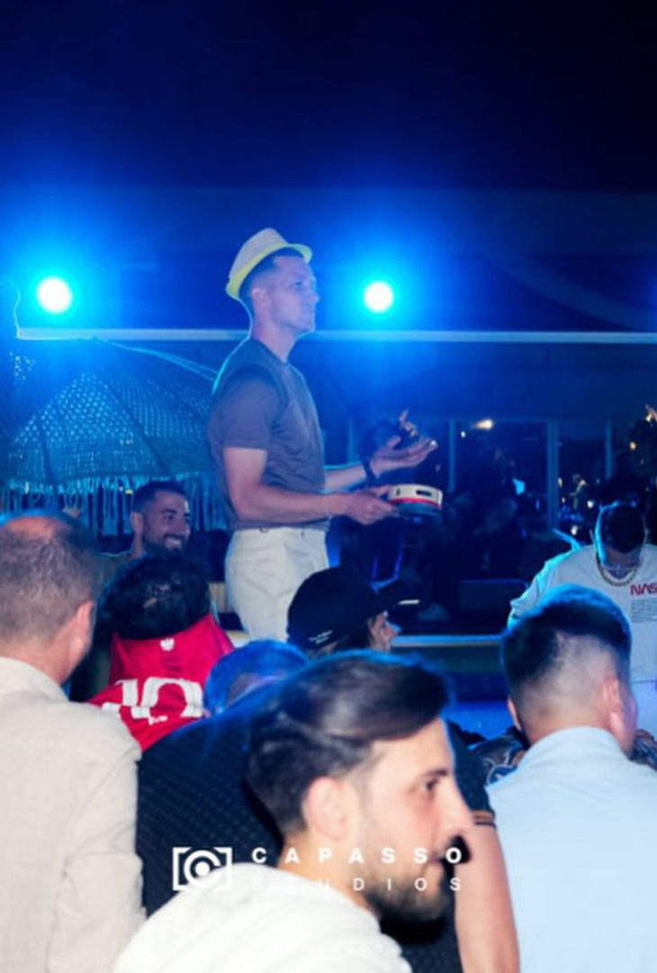 GALLERY Zielinski festeggia il suo ultimo compleanno a Napoli: le immagini - immagine 4