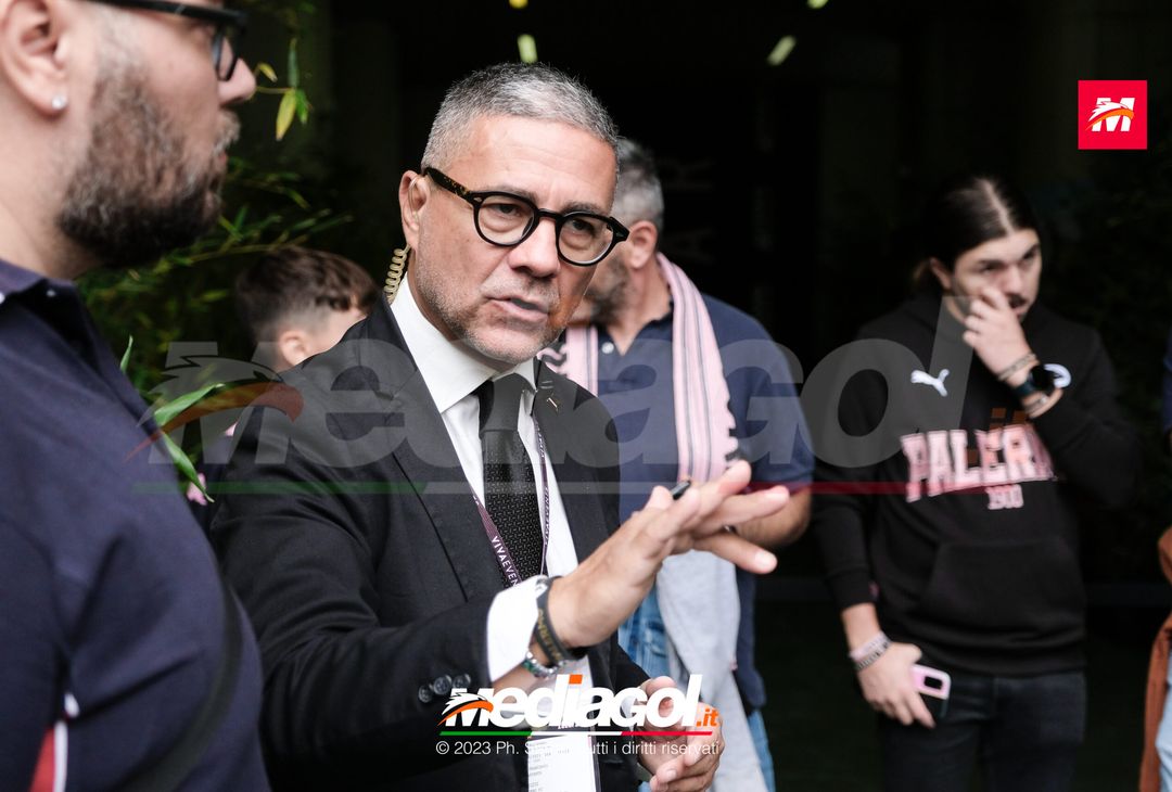 FOTO PALERMO, i tifosi rosanero in tour allo stadio ‘Renzo Barbera’ (GALLERY) - immagine 41