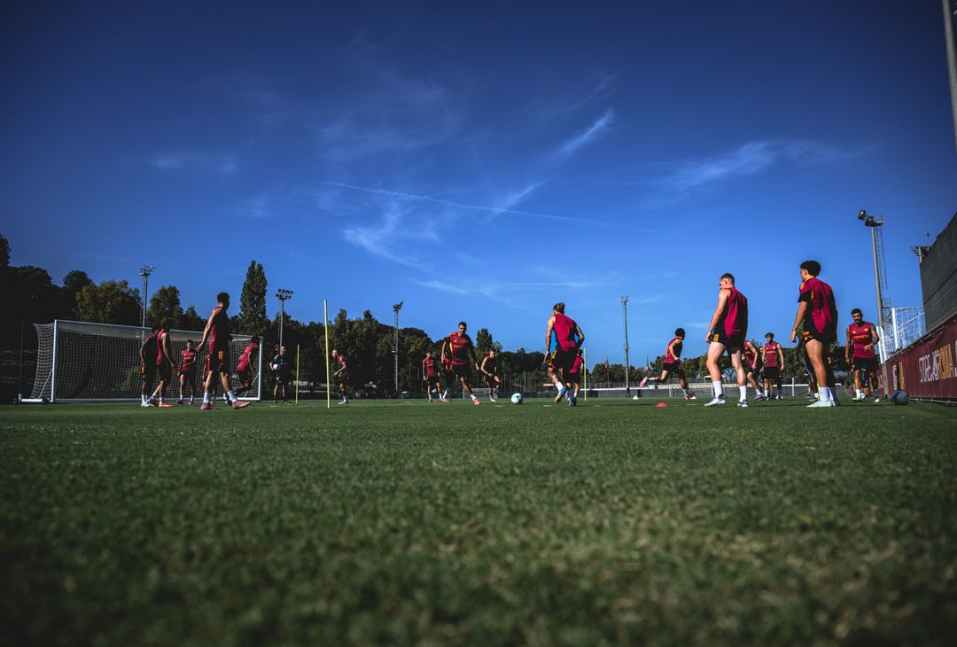 Trigoria, l’allenamento a tre giorni dal derby – FOTO GALLERY - immagine 2