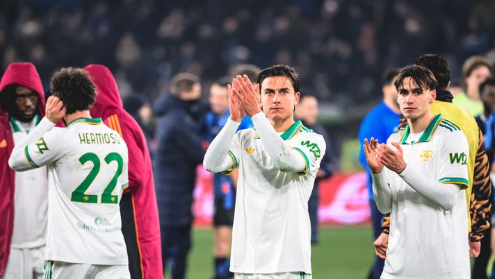 Multa in arrivo per il petardo in campo a Bergamo - immagine 1