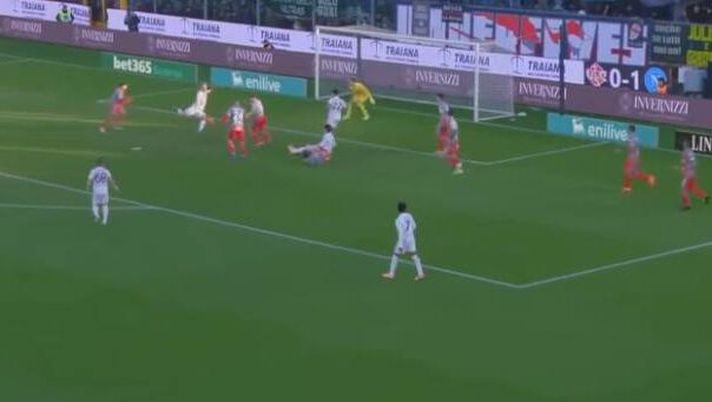 Cremonese-Napoli 0-2, gli highlights: super Hojlund trascina gli azzurri – IL VIDEO Cremonese-Napoli 0-2, gli highlights: super Hojlund trascina gli azzurri – IL VIDEO - immagine 1