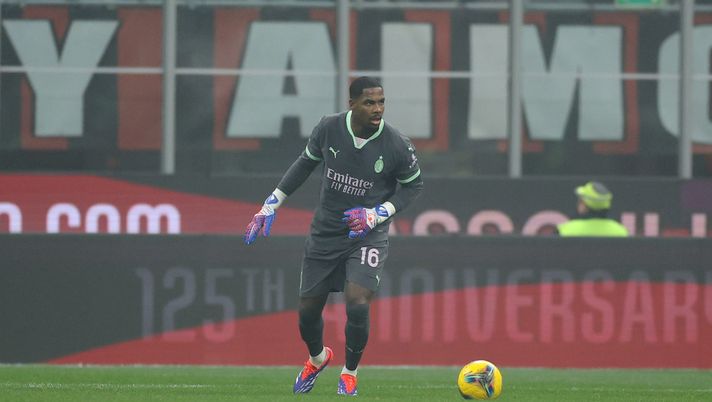 Mike Maignan AC Milan Milan-Empoli 3-0 Serie A 2024-2025