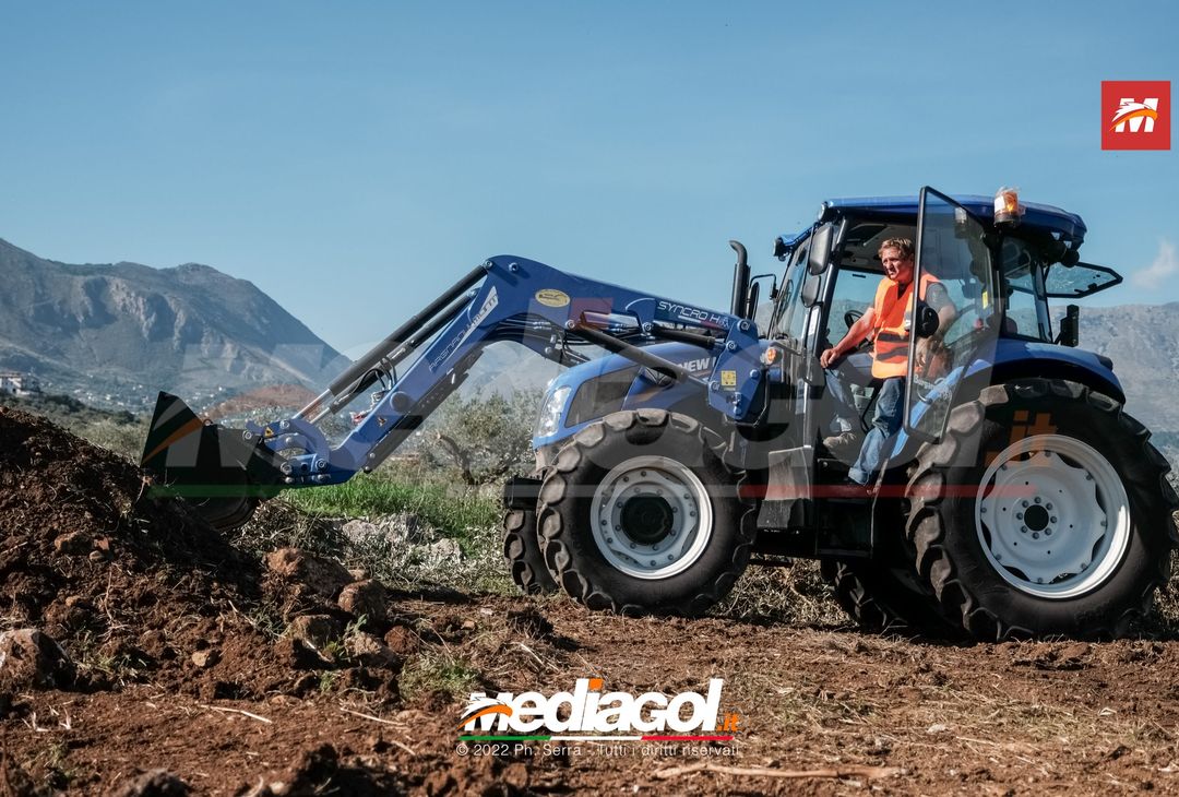 FOTO Centro sportivo, iniziano i lavori a Torretta (GALLERY)- immagine 1