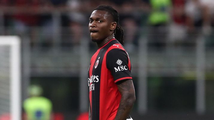 Rafael Leao, attaccante AC Milan, potrebbe andare via nel calciomercato estivo 2026