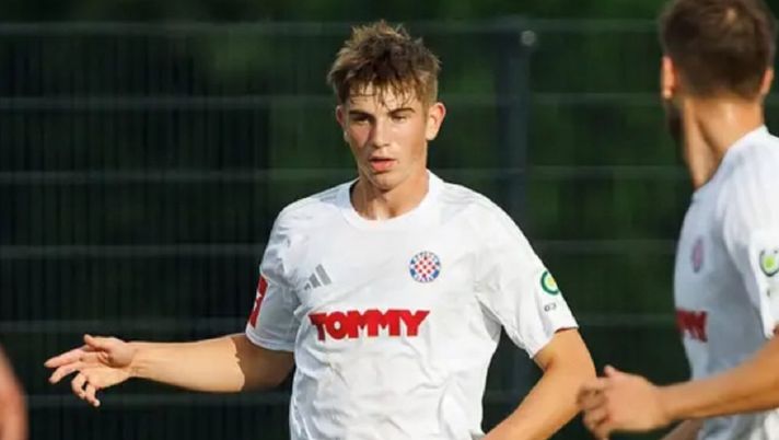 Mlacic, niente Inter ma il futuro sarà in Serie A. Di Marzio: “Accordo ad un passo” Mlacic, niente Inter ma il futuro sarà in Serie A. Di Marzio: “Accordo ad un passo” - immagine 1