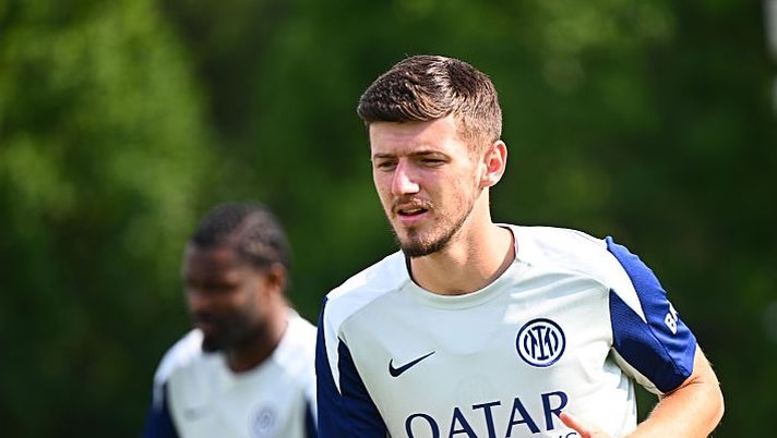 Inter, da Sucic al terzetto di difesa: l’undici provato da Chivu. E oggi riecco Frattesi e C. Augusto - immagine 1