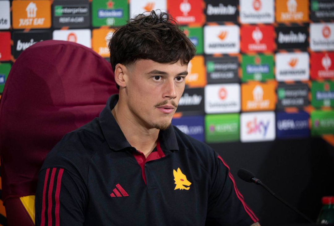 La conferenza stampa di Mourinho e Svilar pre Slavia Praga – FOTO GALLERY - immagine 13