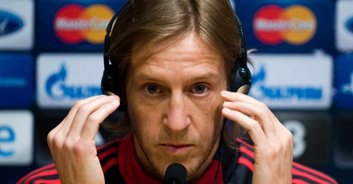 lazio milan ambrosini leao sta facendo del suo meglio da centravanti ma a sinistra 232 pi249 pericoloso da Pianetamilan.it lazio milan ambrosini leao sta facendo del suo meglio da centravanti ma a sinistra 232 pi249 pericoloso