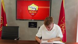 Marchetti festeggia il suo primo contratto con la Roma: ”Onorato di aver firmato”