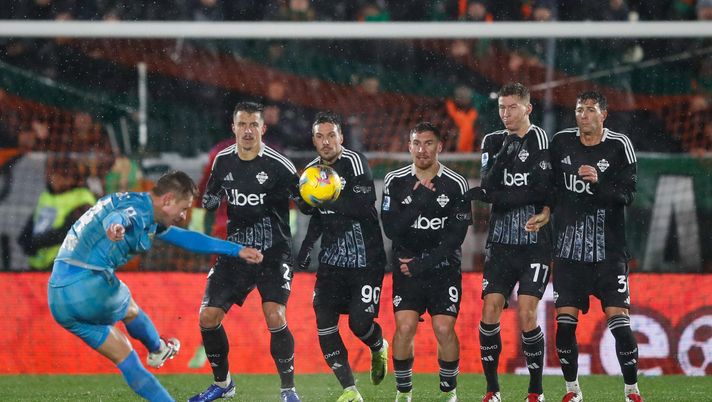 Nicolussi Caviglia titolare! Quando fermò da solo il Como di Fabregas- immagine 1