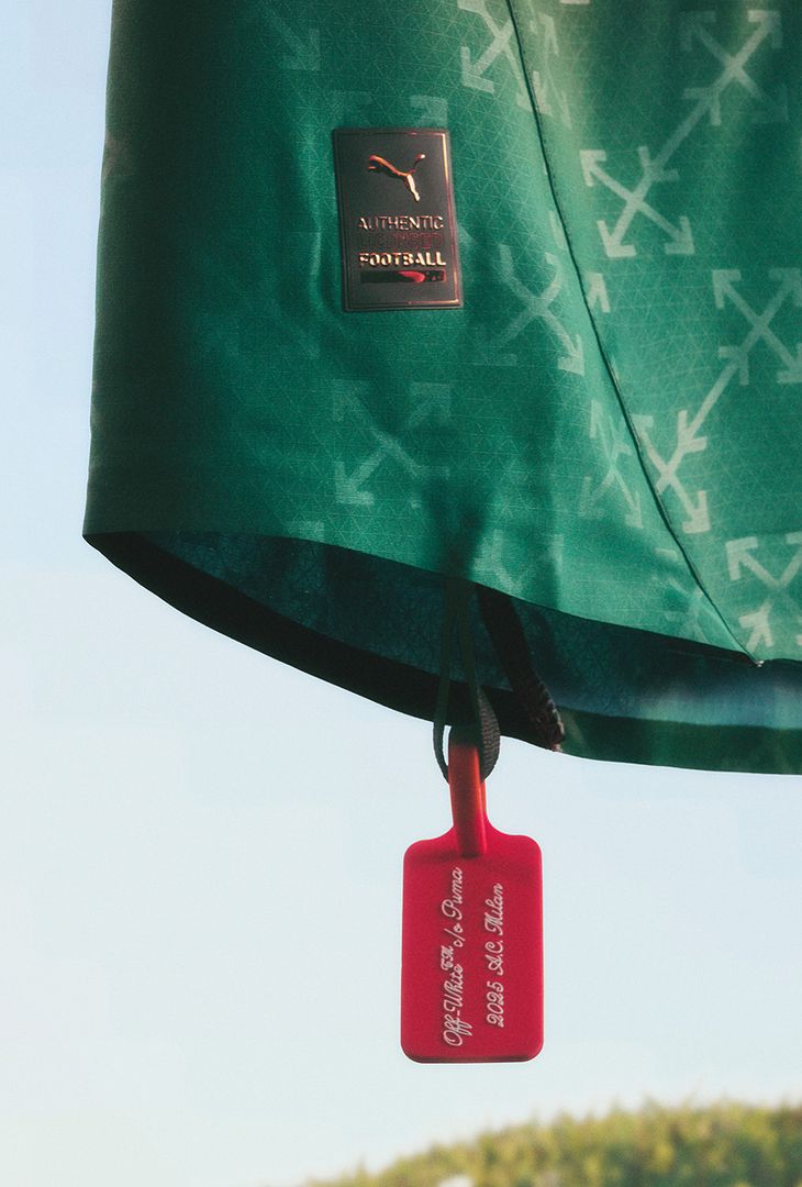 Quarta Maglia AC Milan 2024-2025 PUMA Off-White