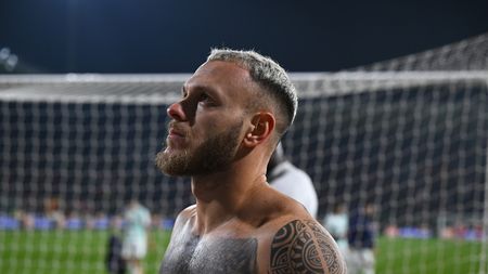 CREMONA, ITALY - JANUARY 28: Federico Dimarco of FC Internazionale celebrates the win at the end of the Serie A match between US Cremonese and FC Internazionale at Stadio Giovanni Zini on January 28, 2023 in Cremona, Italy. (Photo by Mattia Ozbot - Inter/Inter via Getty Images)