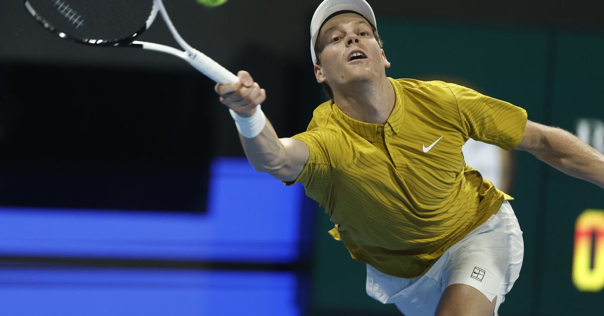 Sinner vince Indian Wells e dedica tutto a Kimi Antonelli: “Giorno di festa per l’Italia”