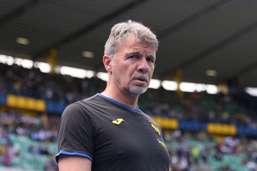 VERONA, ITALY - MAY 12: Marco Baroni, Head Coach of Hellas Verona FC, looks on prior to the Serie A TIM match between Hellas Verona FC and Torino FC at Stadio Marcantonio Bentegodi on May 12, 2024 in Verona, Italy. (Photo by Alessandro Sabattini/Getty Images)
