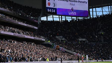 LONDON, ENGLAND - APRIL 28: The LED board shows the VAR check for a penalty to Tottenham Hotspur, which is given by Referee Michael Oliver during the Premier League match between Tottenham Hotspur and Arsenal FC at Tottenham Hotspur Stadium on April 28, 2024 in London, England. (Photo by Justin Setterfield/Getty Images)