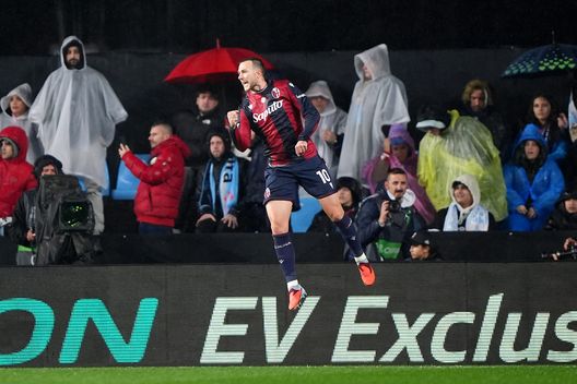 Federico Bernardeschi, dopo la rete contro il Celta Vigo. (Photo by Jose Manuel Alvarez Rey/Getty Images) Federico Bernardeschi, attaccante del Bologna