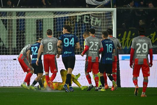 Getty Petardo su Audero, gesto forte dei giocatori dell’Inter al fischio finale: “Hanno deciso di…”- immagine 3