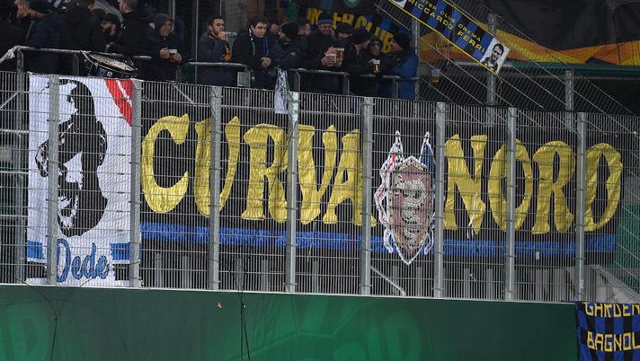 Processo Boiocchi, in aula Ferdico contro Beretta: “Aveva torto e io…” Curva Nord striscione