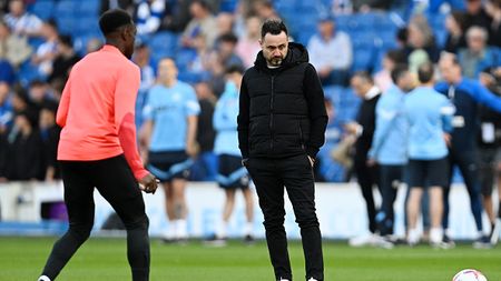 BRIGHTON, ENGLAND - MAY 24: Roberto De Zerbi, Manager of Brighton & Hove Albion, looks on prior to the Premier League match between Brighton & Hove Albion and Manchester City at American Express Community Stadium on May 24, 2023 in Brighton, England. (Photo by Mike Hewitt/Getty Images)