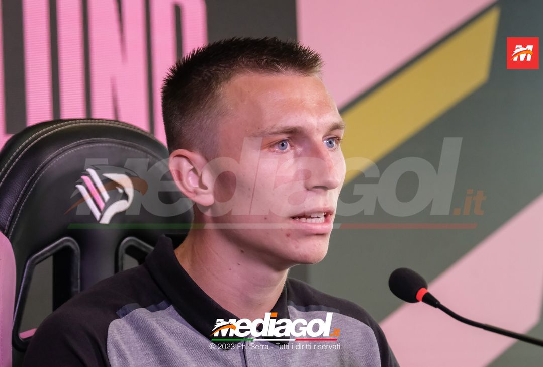 FOTO PALERMO, presentato di Kristoffer Lund Hansen in conferenza stampa (GALLERY) - immagine 23