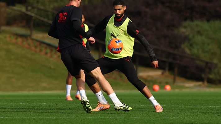 CAIRATE, ITALY - DECEMBER 11: Ruben Loftus-Cheek of AC Milan in action during an AC Milan Training Session at Milanello on December 11, 2025 in Cairate, Italy. (Photo by Giuseppe Cottini/AC Milan via Getty Images) Oggi a Milanello