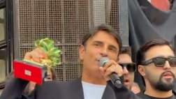 Sal Da Vinci da brividi: “Ringrazio ogni angolo di questo quartiere che vive con me!”