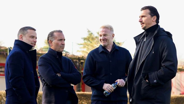 Giorgio Furlani (amministratore delegato AC Milan) con il proprietario Gerry Cardinale a Milanello | Milan News (Getty Images) Milan, vanno bene i Karetsas e gli André, ma in Champions servono soprattutto le certezze