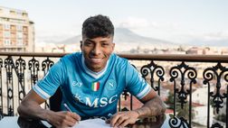 Alisson Santos è un nuovo giocatore del Napoli! I primi scatti in azzurro – GALLERY