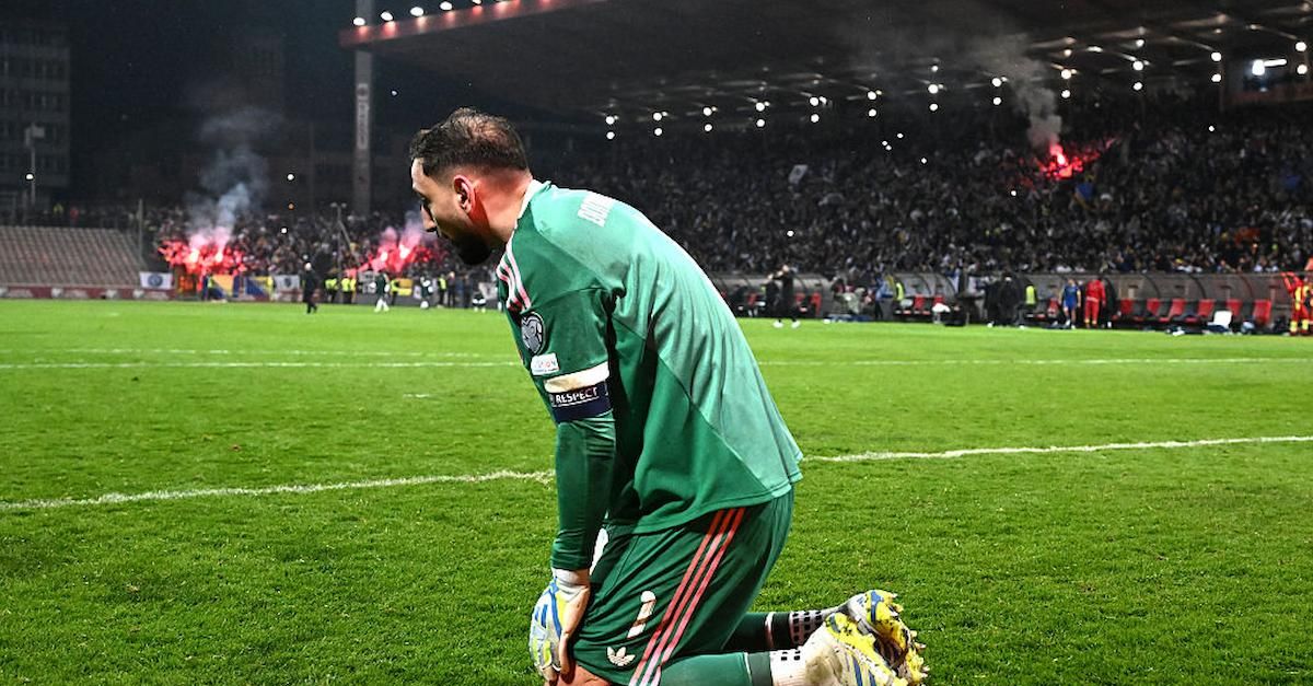 Bosnia-Italia, il foglietto ‘dei rigori’ di Donnarumma finisce all’asta per beneficienza