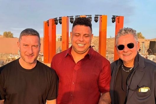 Totti con Ronaldo e Baggio: a Dubai lo scatto delle tre leggende – FOTO - immagine 1