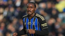 ULTIM’ORA – Mbala Nzola può giocare ancora in Serie A: accordo molto vicino