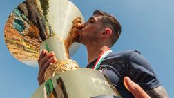 L’amore si presenta in diversi modi: quanti cuori e baci per gli azzurri – LA GALLERY