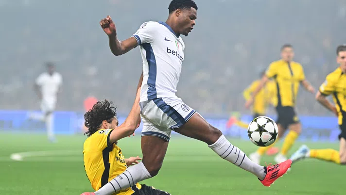 Moviola GdS – Young Boys, mancano due rossi. Ok il portiere sul rigore di Arnautovic - immagine 1