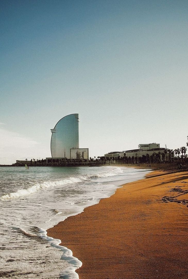 GALLERY Il Napoli pesca il Barcellona agli ottavi: gli scatti della città spagnola - immagine 3