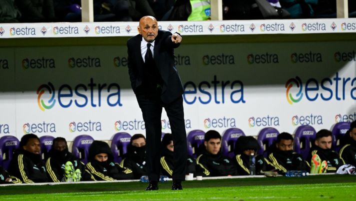FLORENCE, ITALY - NOVEMBER 22: Luciano Spalletti of Juventus during the Serie A match between ACF Fiorentina and Juventus FC at Artemio Franchi on November 22, 2025 in Florence, Italy. (Photo by Daniele Badolato - Juventus FC/Juventus FC via Getty Images) Spalletti: “Per vincere qui serve altro. Cori per Vlahovic? Cose che non hanno senso” - immagine 1