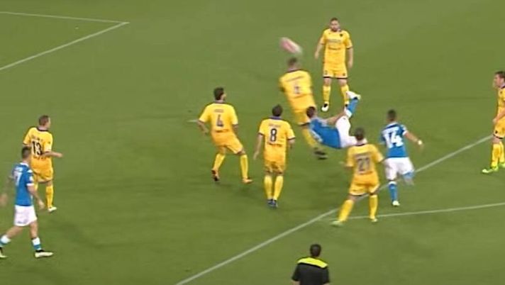 VIDEO Amarcord Napoli-Frosinone: quando Higuain entrò nella storia con una tripletta - immagine 1