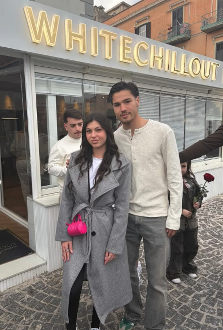 Antonio Vergara oggi a pranzo al White Chill Out di Pozzuoli