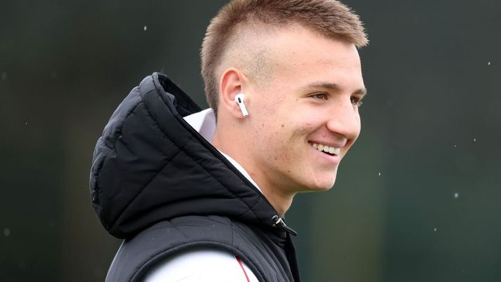 I convocati del Lecce in vista del match di Coppa Italia: c'è Camarda